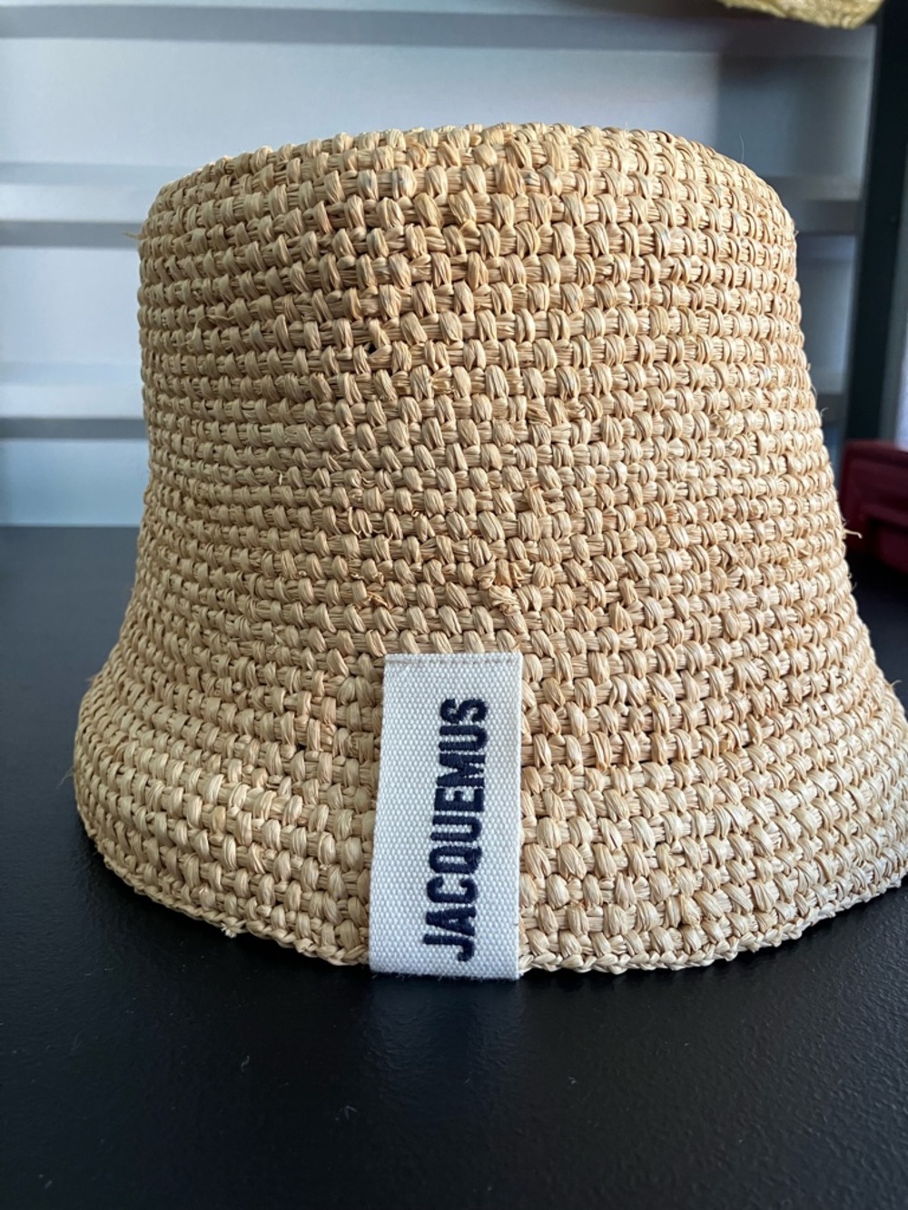 Jacquemus Beige Straw Hat with Black Logo Tag - Picture 4 of 9